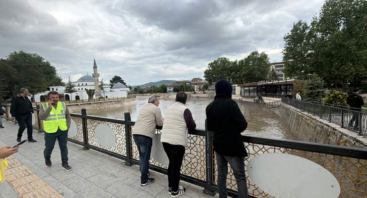 Yeşilırmak 2 günde 15 santimetre yükseldi