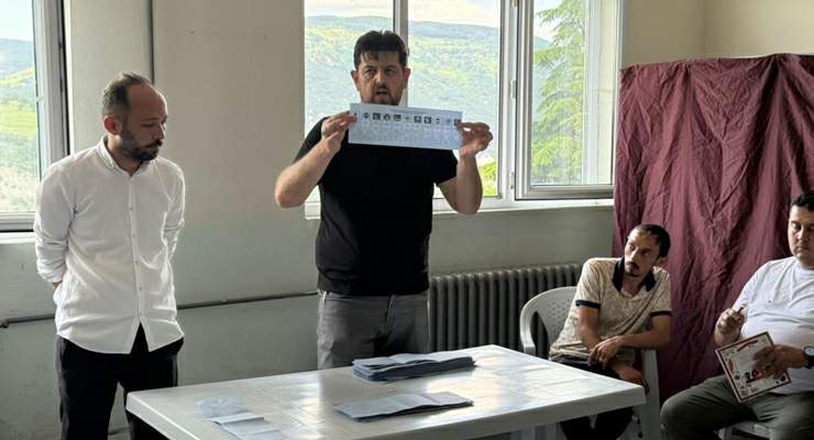 Tokat’ta 4 beldede oy sayımı başladı