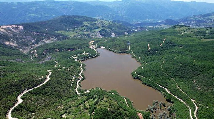 Tokat’ın saklı cenneti “Zinav Gölü” doğaseverleri mest ediyor
