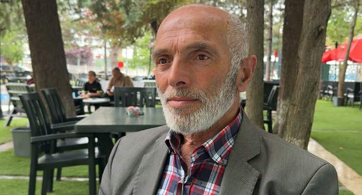 Azasından baskı gördüğünü iddia eden muhtar istifa etti