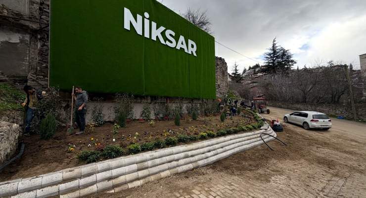 Niksar Ulu Camii çevresi düzenleniyor