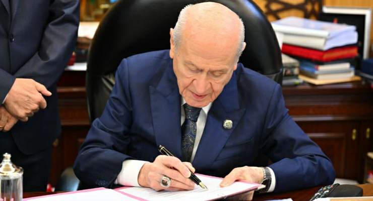 Bahçeli: “(Çerçeve yasa) Bu imzayla bin yıllık kardeşliğimiz bir kez daha tescillenmiştir”