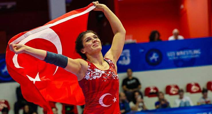 Akdeniz Oyunları’nda Nesrin Baş Türkiye’ye 400. altını getirdi