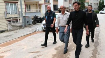Başkan Yazıcıoğlu, Mahalleleri adım adım geziyor