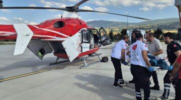 Tokat’ta tedavi gören yaşlı kadın helikopter ambulansla Konya’ya sevk edildi