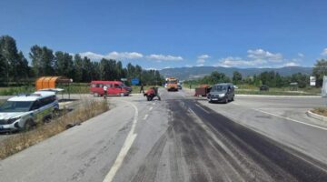 Tokat’ta traktör ile hafif ticari araç çarpıştı: 1’i ağır 5 yaralı
