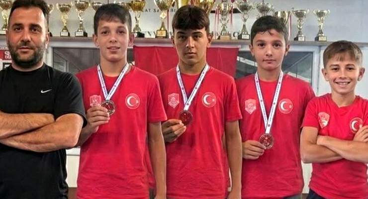 Hüseyin Akbaş’ın köyünde yetiştiler, milli kamp kadrosuna girdiler