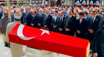 Orhan Ziya Diren, Toprağa verildi