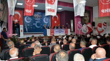 Niksar’da “MHP 15. Olağan Kongresi” gerçekleştirildi