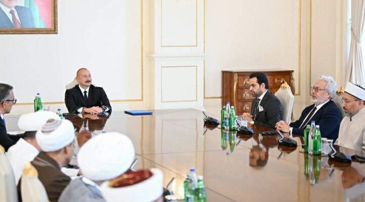 Aliyev: “İslam dünyasına karşı ilan edilmemiş bir savaş var ve İslamofobi bunun küçük bir parçası”