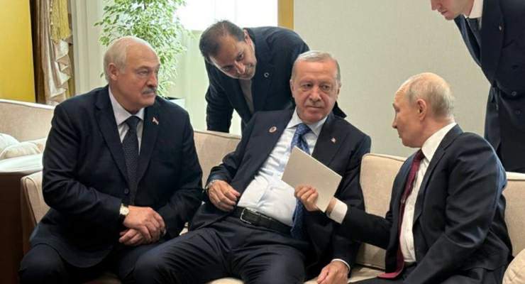 Erdoğan, Putin ve Lukaşenko’dan samimi görüşme