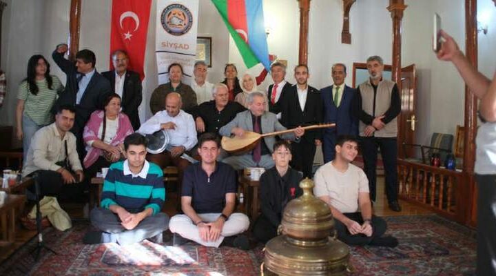 Bakü-Tebriz-Sivas Edebiyat buluşmasında gönüller bir araya geldi