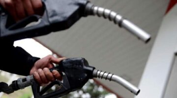 Benzine 4 lira 30 kuruş indirim geldi