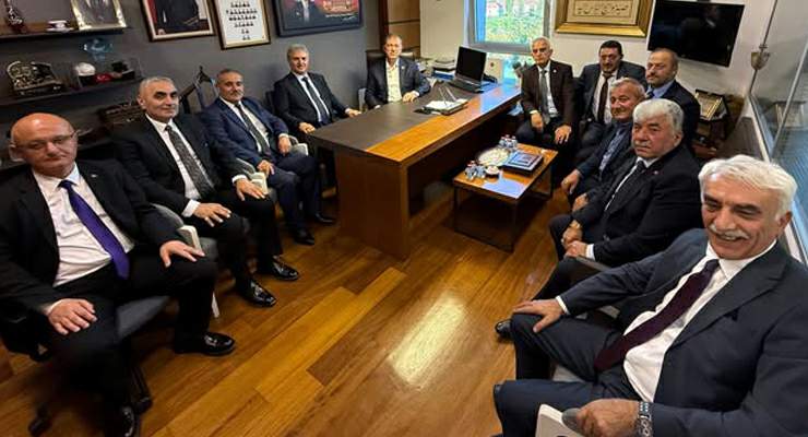 Vekil Arslan, Tokat Esnaf Heyeti’ni Meclis’te ağırladı