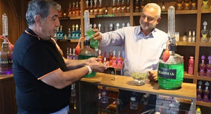 Sofralardan kolonya şişelerine: Madımak kokusuna ilgi